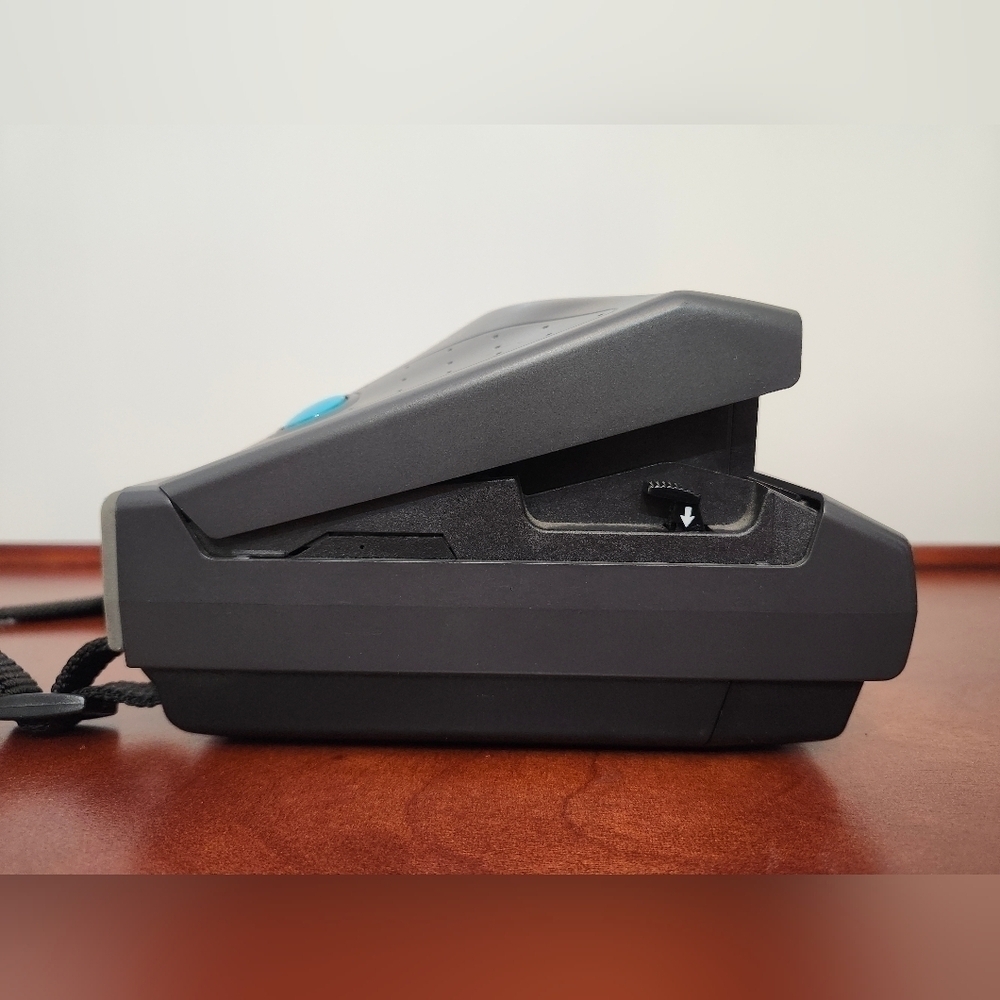 2 Polaroid Spectra Cameras - Picture 6 of 16
